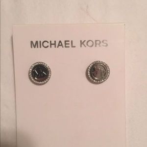 Michael Kors silver earring